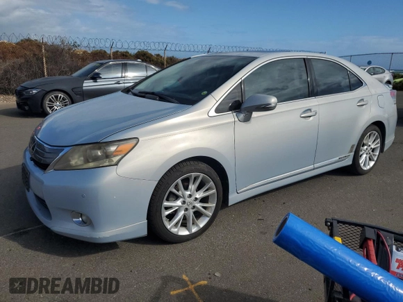 2010 Lexus HS 250h with VIN JTHBB1BA2A2018907, listed as a Copart auction lot 79086074 with 102,212 mi miles and Clean Title. Bid and sale history available at DreamBid. Image 1.