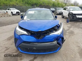 2020 Toyota C-HR LE with VIN NMTKHMBX4LR116336, listed as a IAAI auction lot 42029685 with 77,603 mi miles. Bid and sale history available at carsss.com. Image 12.