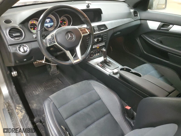 2015 Mercedes-Benz C-Class C 250 with VIN WDDGJ4HB4FG414882, listed as a Copart auction lot 49929055 with 83,921 mi miles and Clean Title. Bid and sale history available at carsss.com. Image 8.
