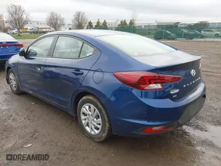 2020 Hyundai Elantra SE with VIN 5NPD74LF8LH548601, listed as a IAAI auction lot 42022059 with 95,497 mi miles. Bid and sale history available at carsss.com. Image 3.
