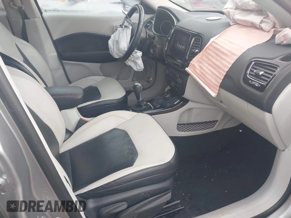 2018 Jeep Compass Limited with VIN 3C4NJDCB1JT238287, listed as a IAAI auction lot 41640492 with 74,554 mi miles and . Bid and sale history available at carsss.com. Image 5.