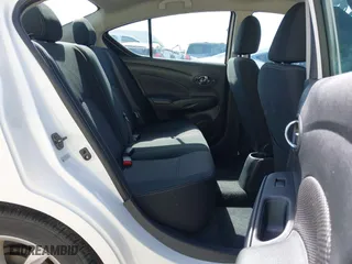 2017 Nissan Versa Sedan SV with VIN 3N1CN7AP9HL869944, listed as a IAAI auction lot 41829971 with 81,825 mi miles. Bid and sale history available at carsss.com. Image 8.