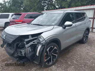 2024 Mitsubishi Outlander SE z VIN JA4J3VA83RZ068485, wystawiony jako IAAI lot #42483073 z przebiegiem 28 120 mil mil oraz . Historia ofert i sprzedaży dostępna na DreamBid. Obrazek 18.