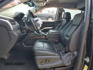 2019 Chevrolet Suburban LT z VIN 1GNSKHKCXKR116384, wystawiony jako Copart lot #60829385 z przebiegiem Nie podano mil oraz Czysty tytuł • Clean title. Historia ofert i sprzedaży dostępna na DreamBid. Obrazek 7.