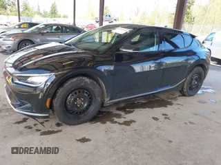 2022 Kia EV6 Wind with VIN KNDC3DLC6N5031894, listed as a IAAI auction lot 41993710 with 75,280 mi miles. Bid and sale history available at carsss.com. Image 2.