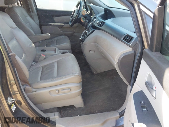 2012 Honda Odyssey EX-L with VIN 5FNRL5H63CB006272, listed as a IAAI auction lot 42074163 with 187,785 mi miles and . Bid and sale history available at carsss.com. Image 5.