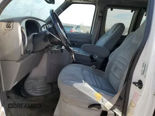2002 Ford Econoline Cargo with VIN 1FDRE14WX2HB48802, listed as a Copart auction lot 44194335 with 140,559 mi miles and Clean Title. Bid and sale history available at DreamBid. Image 7.