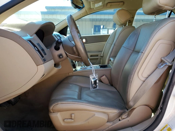 2008 Cadillac STS RWD z VIN 1G6DW67V280161534, wystawiony jako Copart lot #49508195 z przebiegiem 201 620 mil mil oraz Szkoda całkowita • Salvage title. Historia ofert i sprzedaży dostępna na DreamBid. Obrazek 7.