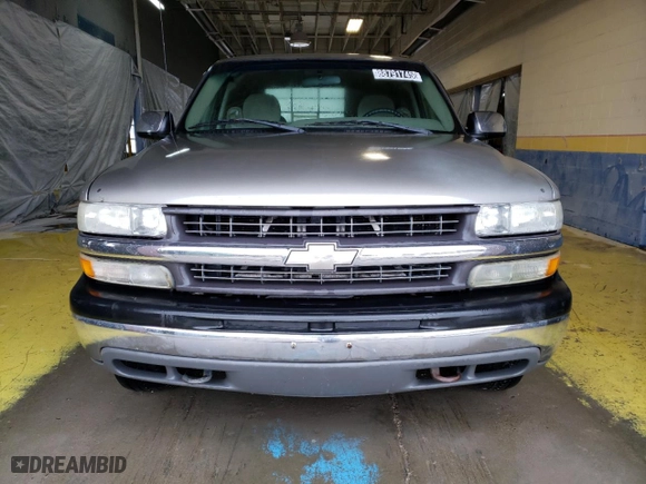 2001 Chevrolet Silverado 1500 LT with VIN 1GCEK19T61Z229797, listed as a Copart auction lot 88791745 with 175,571 mi miles and Clean Title. Bid and sale history available at carsss.com. Image 5.