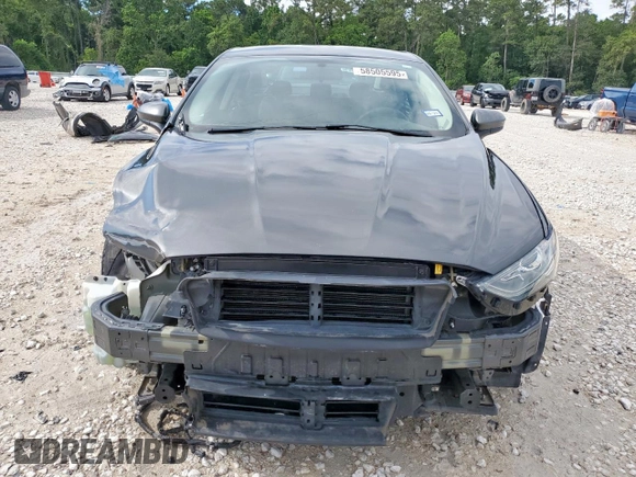 2017 Ford Fusion SE with VIN 3FA6P0H78HR163097, listed as a Copart auction lot 58505595 with 55,113 mi miles and Salvage title. Bid and sale history available at DreamBid. Image 5.