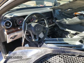 2017 Mercedes-Benz E-Class E 400 Luxury with VIN WDDZH6GB5HA194059, listed as a Copart auction lot 40840463 with 63,823 mi miles. Bid and sale history available at carsss.com. Image 8.