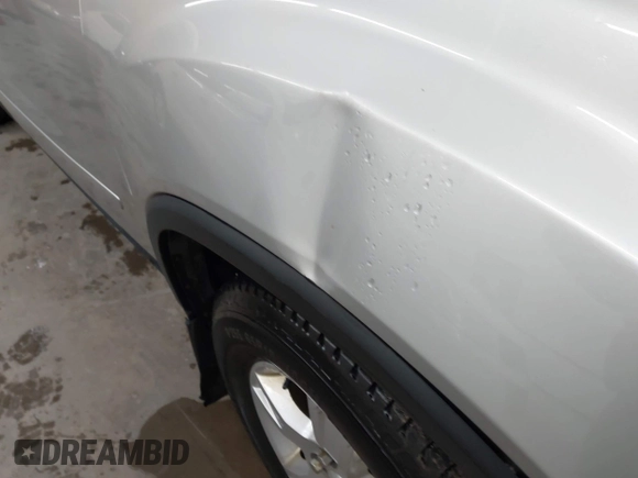 2011 GMC Acadia SLE with VIN 1GKKVPED0BJ246501, listed as a IAAI auction lot 41916268 with 130,331 mi miles. Bid and sale history available at carsss.com. Image 12.