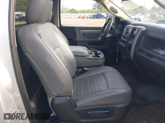 2018 Ram 1500 Tradesman with VIN 3C6JR6AG8JG238417, listed as a IAAI auction lot 41905225 with 149,951 mi miles and . Bid and sale history available at DreamBid. Image 8.