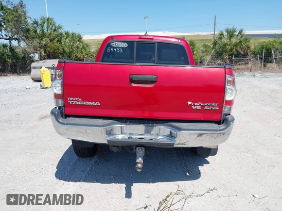 2014 Toyota Tacoma PreRunner with VIN 5TFJU4GN0EX053443, listed as a IAAI auction lot 41986798 with 172,988 mi miles. Bid and sale history available at carsss.com. Image 17.