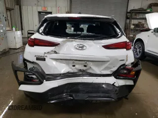 2018 Hyundai Kona SE with VIN KM8K1CAA6JU130465, listed as a Copart auction lot 79667824 with 80,784 mi miles and Salvage Title. Bid and sale history available at carsss.com. Image 6.