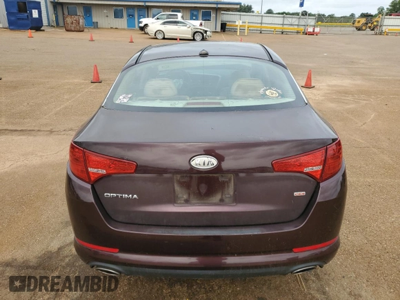 2011 Kia Optima LX z VIN KNAGM4A71B5056974, wystawiony jako Copart lot #54190885 z przebiegiem 53 768 mil mil oraz Szkoda całkowita • Salvage title. Historia ofert i sprzedaży dostępna na DreamBid. Obrazek 6.