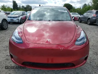 2024 Tesla Model Y Long Range with VIN 7SAYGDEE3RF196043, listed as a Copart auction lot 55693765 with 13,865 mi miles and Salvage title. Bid and sale history available at DreamBid. Image 5.