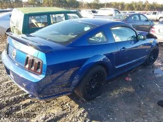 2006 Ford Mustang GT Deluxe with VIN 1ZVFT82H765143166, listed as a IAAI auction lot 41077336 with NaN miles. Bid and sale history available at carsss.com. Image 4.