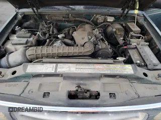 1995 Ford Explorer Eddie Bauer z VIN 1FMDU32X0SZB44174, wystawiony jako Copart lot #86865604 z przebiegiem 79 354 mil mil oraz Czysty tytuł • Clean title. Historia ofert i sprzedaży dostępna na DreamBid. Obrazek 12.