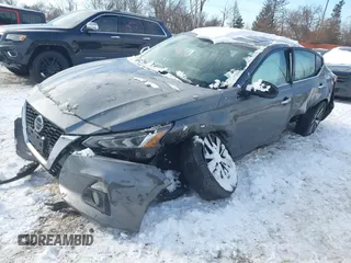 2019 Nissan Altima SV z VIN 1N4BL4DW5KN319234, wystawiony jako IAAI lot #41360319 z przebiegiem 55 665 mil mil oraz . Historia ofert i sprzedaży dostępna na DreamBid. Obrazek 2.