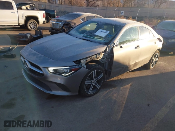 2020 Mercedes-Benz CLA 250 z VIN WDD5J4HB1LN036082, wystawiony jako IAAI lot #41528585 z przebiegiem 44 600 mil mil oraz . Historia ofert i sprzedaży dostępna na DreamBid. Obrazek 20.