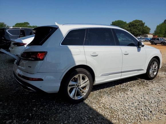 2021 Audi Q7 Premium Plus with VIN WA1LXAF74MD036012, listed as a Copart auction lot 54381865 with 65,534 mi miles and Salvage title. Bid and sale history available at DreamBid. Image 3.