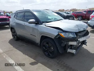 2021 Jeep Compass Altitude with VIN 3C4NJCBB3MT560123, listed as a IAAI auction lot 41914646 with 61,155 mi miles. Bid and sale history available at carsss.com. Image 1.