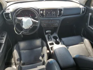 2017 Kia Sportage EX z VIN KNDPNCAC4H7245574, wystawiony jako Copart lot #62147555 z przebiegiem 135 244 mil mil oraz Szkoda całkowita • Salvage title. Historia ofert i sprzedaży dostępna na DreamBid. Obrazek 8.