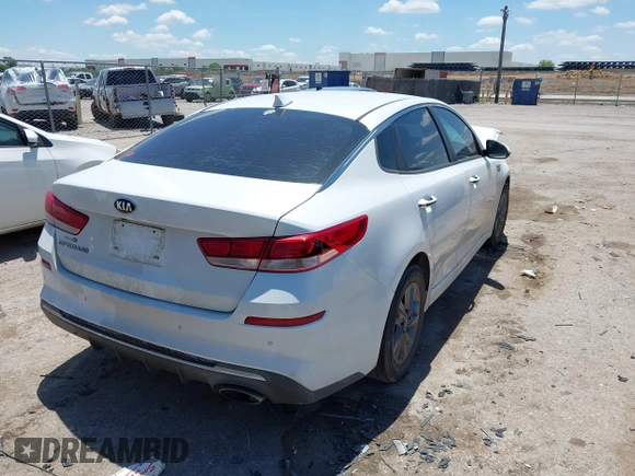 2019 Kia Optima LX z VIN 5XXGT4L38KG372576, wystawiony jako IAAI lot #42248090 z przebiegiem 98 368 mil mil oraz . Historia ofert i sprzedaży dostępna na DreamBid. Obrazek 4.