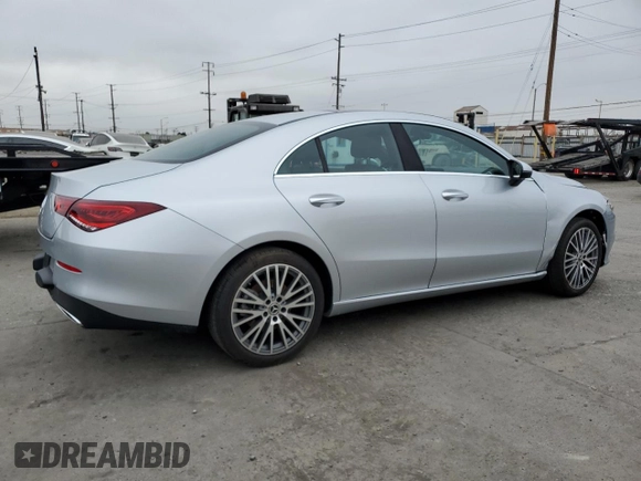 2023 Mercedes-Benz CLA 250 z VIN W1K5J4GB7PN386050, wystawiony jako Copart lot #58866305 z przebiegiem 14 883 mil mil oraz Szkoda całkowita • Salvage title. Historia ofert i sprzedaży dostępna na DreamBid. Obrazek 3.