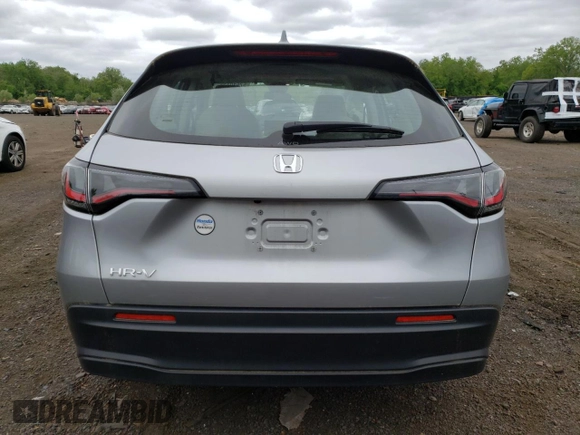 2024 Honda HR-V LX with VIN 3CZRZ2H39RM717587, listed as a Copart auction lot 57510125 with 16,033 mi miles and Salvage title. Bid and sale history available at DreamBid. Image 6.
