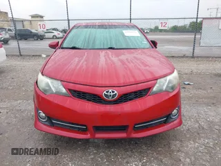 2012 Toyota Camry L with VIN 4T1BF1FKXCU569260, listed as a IAAI auction lot 41904621 with 48,521 mi miles. Bid and sale history available at carsss.com. Image 12.