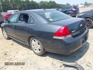 2014 Chevrolet Impala LT z VIN 2G1WB5E39E1110053, wystawiony jako IAAI lot #42424205 z przebiegiem Nie podano mil oraz . Historia ofert i sprzedaży dostępna na DreamBid. Obrazek 3.