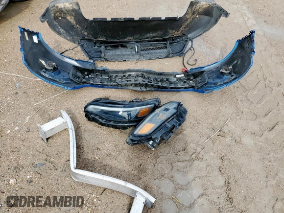 2021 Jeep Cherokee Altitude with VIN 1C4PJLLB0MD215189, listed as a Copart auction lot 61094535 with 88,449 mi miles and Salvage title. Bid and sale history available at DreamBid. Image 13.