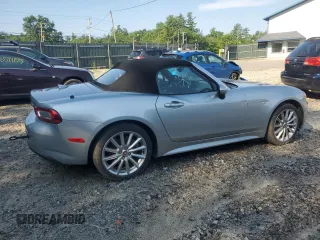 2018 FIAT 124 Spider Abarth z VIN JC1NFAEK4J0140443, wystawiony jako Copart lot #65664034 z przebiegiem Nie podano mil oraz Nie do naprawy. Historia ofert i sprzedaży dostępna na DreamBid. Obrazek 3.