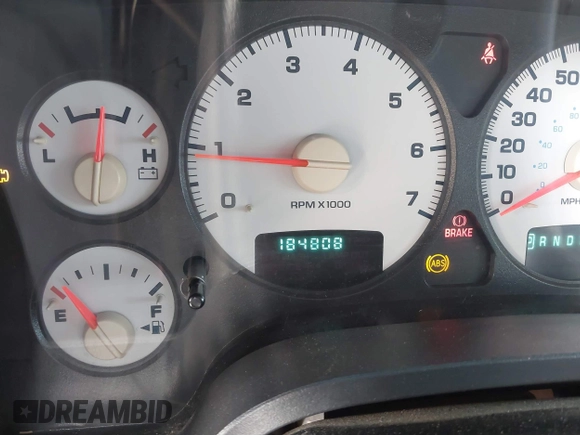 2003 Dodge 1500 ST z VIN 1D7HA18D33S304662, wystawiony jako IAAI lot #41577050 z przebiegiem 184 808 mil mil oraz . Historia ofert i sprzedaży dostępna na DreamBid. Obrazek 15.