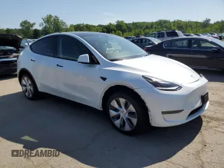2024 Tesla Model Y Long Range с VIN 7SAYGDEE2RA257279, выставлен на аукционе Copart как лот 61248255 с пробегом Не указан миль и Списание • Salvage title. История ставок и продаж доступна на DreamBid. Изображение 4.