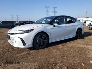 2025 Toyota Camry LE с VIN 4T1DBADK6SU007040, выставлен на аукционе Copart как лот 52652395 с пробегом 12 427 миль миль и Списание • Salvage title. История ставок и продаж доступна на DreamBid. Изображение 1.