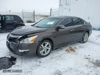 2013 Nissan Altima 2.5 SL with VIN 1N4AL3AP8DN541191, listed as a IAAI auction lot 41200461 with 125,409 mi miles. Bid and sale history available at carsss.com. Image 18.