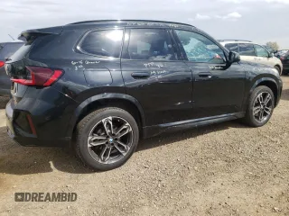 2023 BMW X1 xDrive28i z VIN WBX73EF08P5X91887, wystawiony jako Copart lot #68692424 z przebiegiem 15 971 mil mil oraz Tytuł czysty. Historia ofert i sprzedaży dostępna na DreamBid. Obrazek 3.
