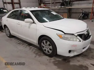 2011 Toyota Camry LE with VIN 4T1BF3EK8BU711388, listed as a IAAI auction lot 41720738 with 233,623 mi miles. Bid and sale history available at carsss.com. Image 1.