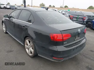 2017 Volkswagen Jetta GLI с VIN 3VW5T7AJ5HM333393, выставлен на аукционе IAAI как лот 42148596 с пробегом 185 261 миль миль и . История ставок и продаж доступна на DreamBid. Изображение 3.
