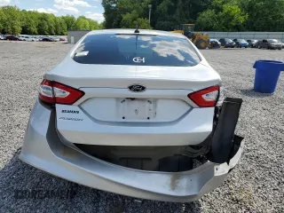2016 Ford Fusion S z VIN 3FA6P0G70GR297408, wystawiony jako Copart lot #55676075 z przebiegiem 88 062 mil mil oraz Szkoda całkowita • Salvage title. Historia ofert i sprzedaży dostępna na DreamBid. Obrazek 6.