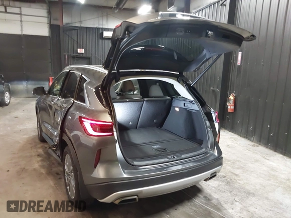 2024 Infiniti QX50 Luxe with VIN 3PCAJ5BB9RF109777, listed as a IAAI auction lot 42548162 with 16,661 mi miles and . Bid and sale history available at DreamBid. Image 3.
