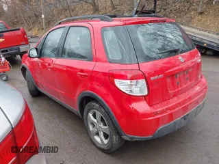 2011 Suzuki SX4 Crossover with VIN JS2YB5A39B6301570, listed as a IAAI auction lot 41666875 with 103,724 mi miles. Bid and sale history available at carsss.com. Image 3.