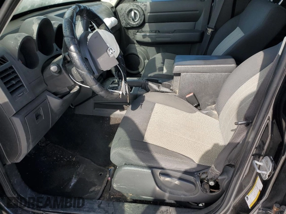 2010 Dodge Nitro Heat with VIN 1D4PU4GK4AW165374, listed as a Copart auction lot 45667655 with 142,086 mi miles and Salvage title. Bid and sale history available at DreamBid. Image 7.