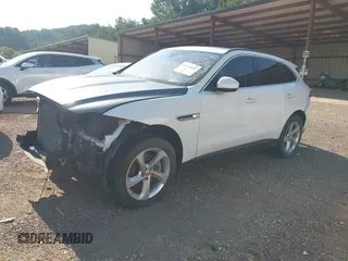 2018 Jaguar F-Pace 35t Prestige с VIN SADCK2EV3JA247827, выставлен на аукционе IAAI как лот 42674520 с пробегом 92 858 миль миль и . История ставок и продаж доступна на DreamBid. Изображение 2.