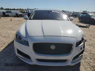 2018 Jaguar XF 25t with VIN SAJBR4FX9JCY61687, listed as a Copart auction lot 48227705 with 76,377 mi miles and Salvage Title. Bid and sale history available at carsss.com. Image 5.
