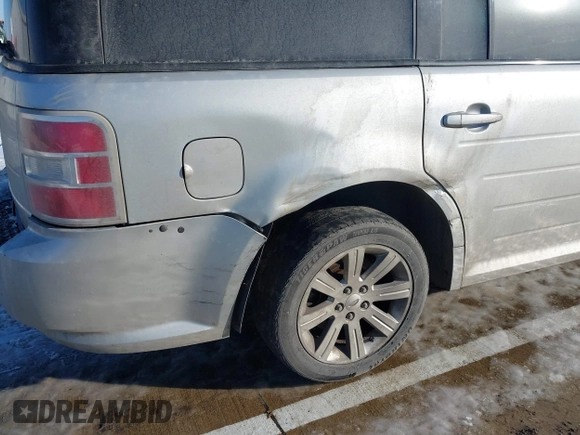 2011 Ford Flex SE with VIN 2FMGK5BC4BBD32226, listed as a IAAI auction lot 41364102 with 239,654 mi miles. Bid and sale history available at carsss.com. Image 6.