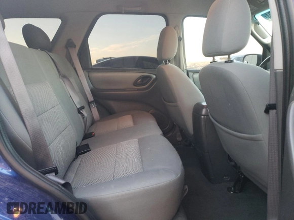 2006 Ford Escape XLT with VIN 1FMYU03Z96KB35827, listed as a Copart auction lot 83392794 with 230,346 mi miles and Salvage Title. Bid and sale history available at carsss.com. Image 10.